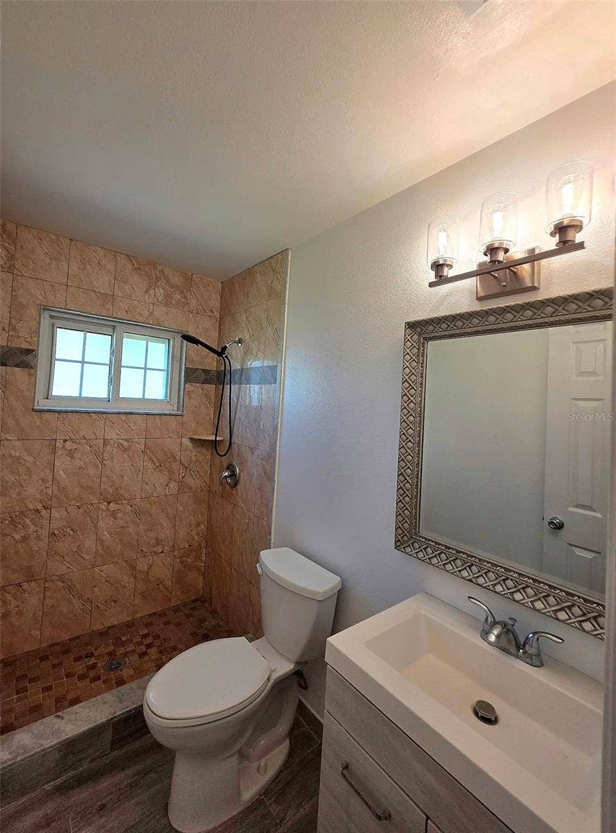 564 NOTRE DAME DRIVE, Altamonte Springs, FL 32714