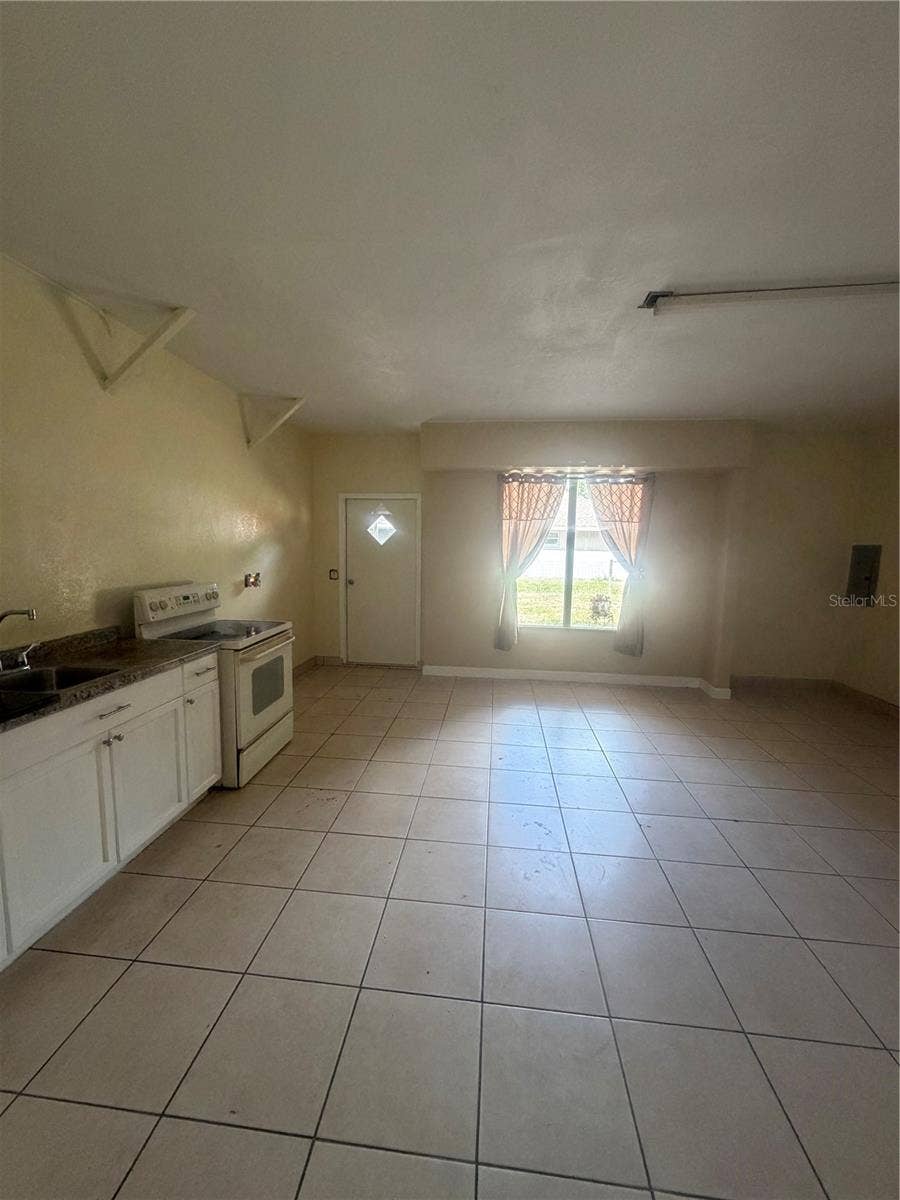 5956 W GREEN ACRES STREET, Homosassa, FL 34446 5956 W GREEN ACRES STREET, Homosassa, FL 34446