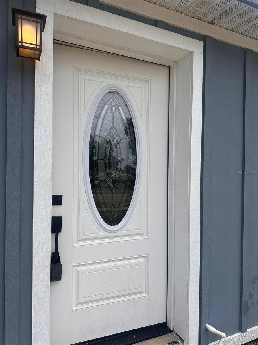 1113 S CENTRAL AVENUE, Lakeland, FL 33815 Entry Door