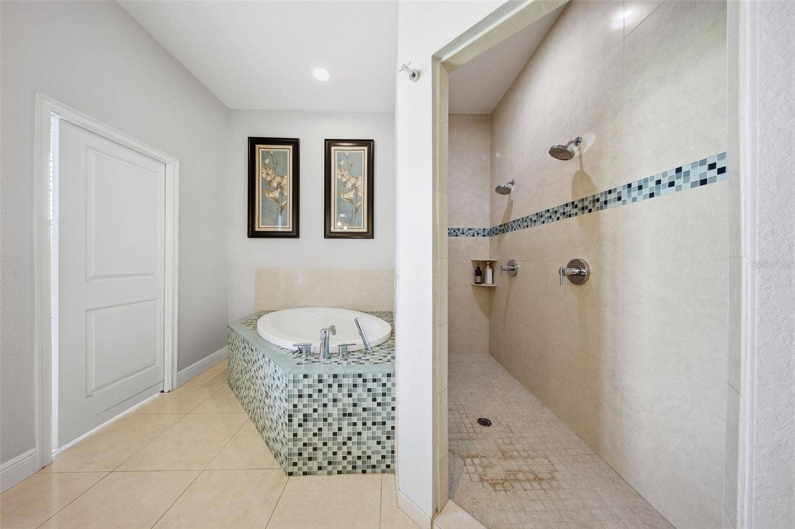 816 E FULLERS CROSS ROAD, Winter Garden, FL 34787 816 E FULLERS CROSS ROAD, Winter Garden, FL 34787