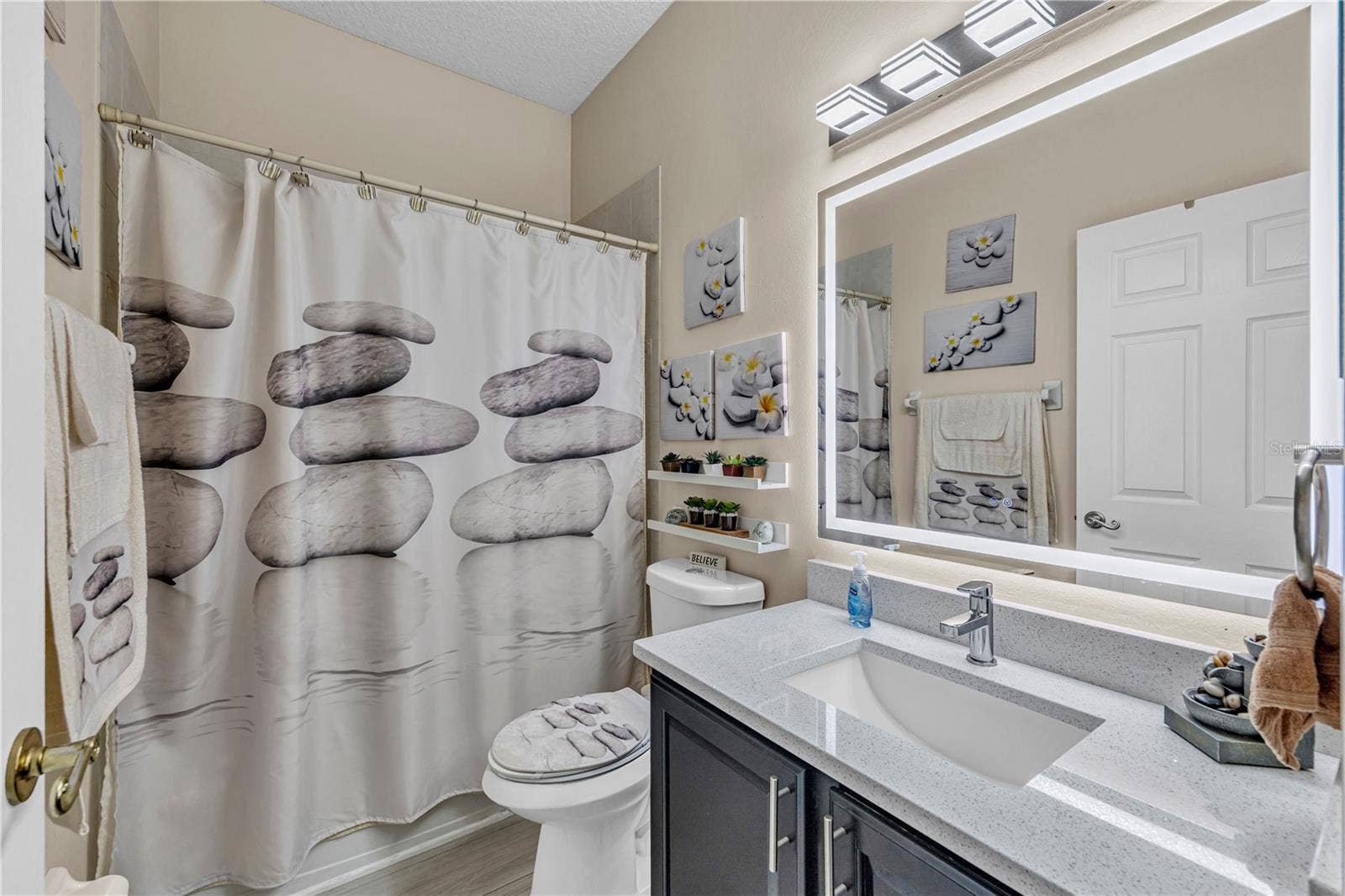 255 STRATHMORE CIRCLE, Kissimmee, FL 34744 255 STRATHMORE CIRCLE, Kissimmee, FL 34744