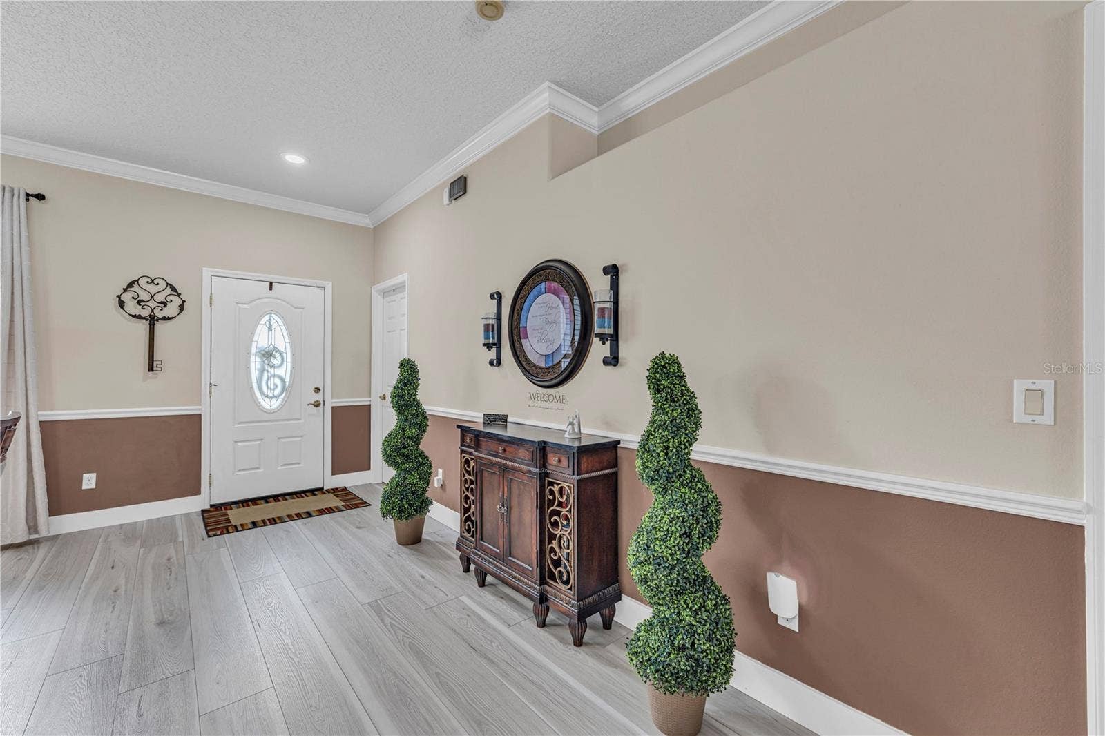 255 STRATHMORE CIRCLE, Kissimmee, FL 34744 255 STRATHMORE CIRCLE, Kissimmee, FL 34744
