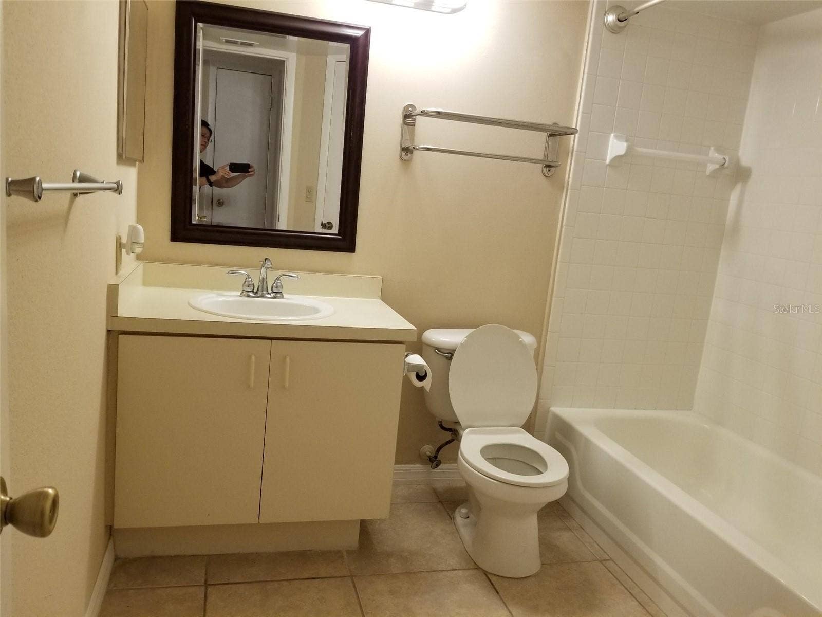420 FORESTWAY CIRCLE, #207, Altamonte Springs, FL 32701 420 FORESTWAY CIRCLE, #207, Altamonte Springs, FL 32701