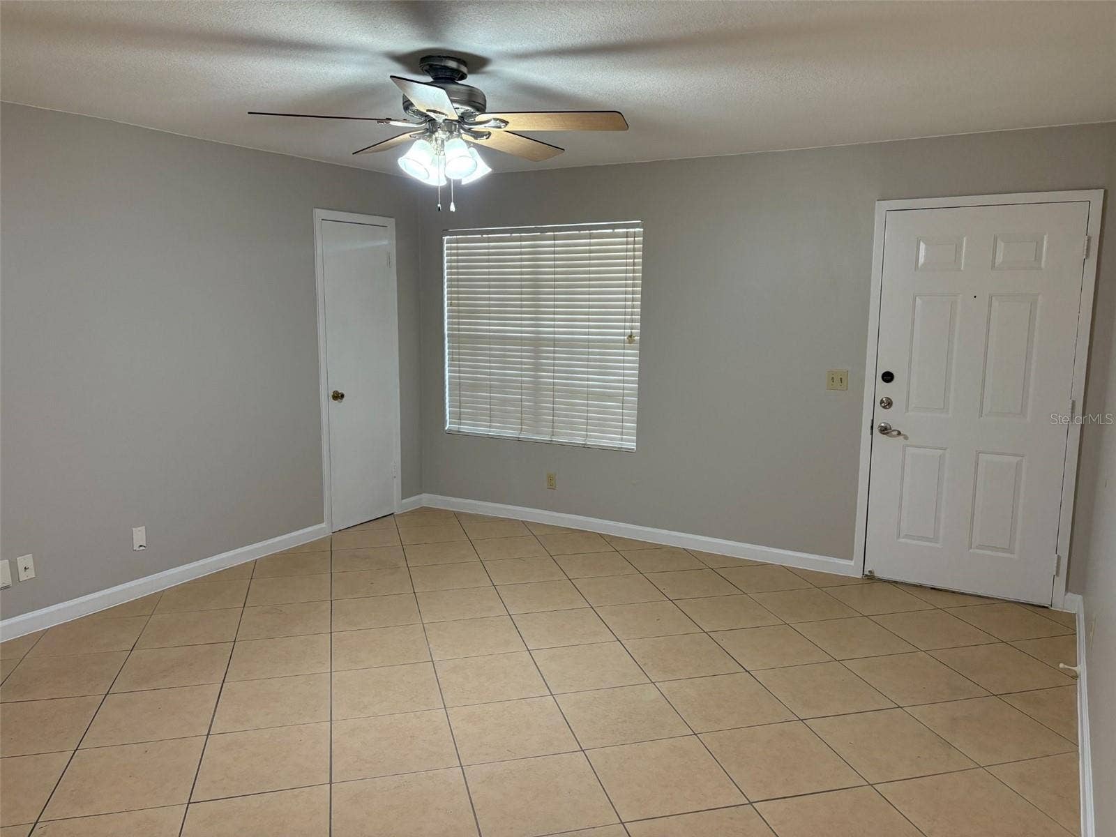 360 LAKEPOINTE DRIVE, #202, Altamonte Springs, FL 32701 360 LAKEPOINTE DRIVE, #202, Altamonte Springs, FL 32701