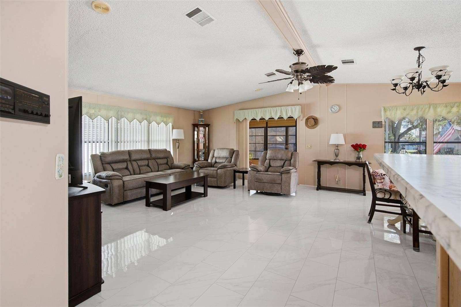 113 JACKSON PARK AVENUE, Davenport, FL 33897