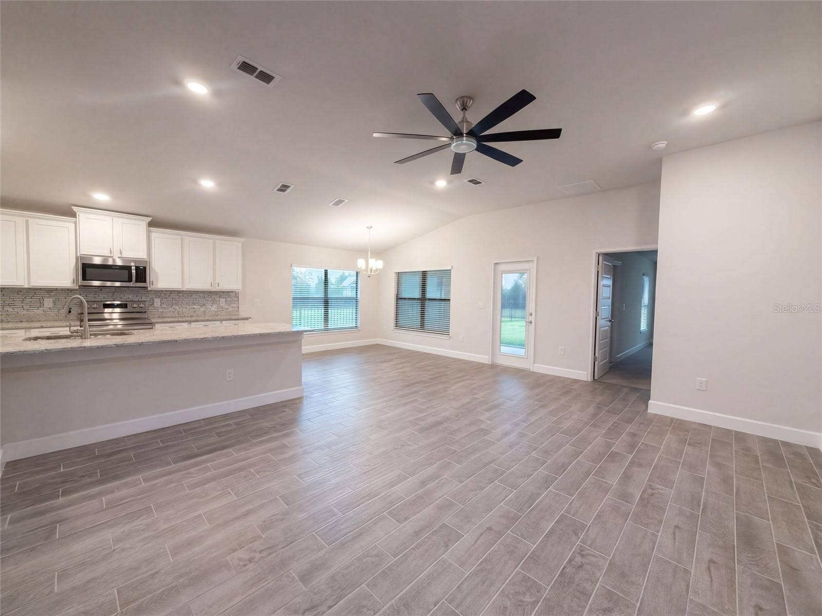 5938 164TH AVENUE E, Parrish, FL 34219 5938 164TH AVENUE E, Parrish, FL 34219