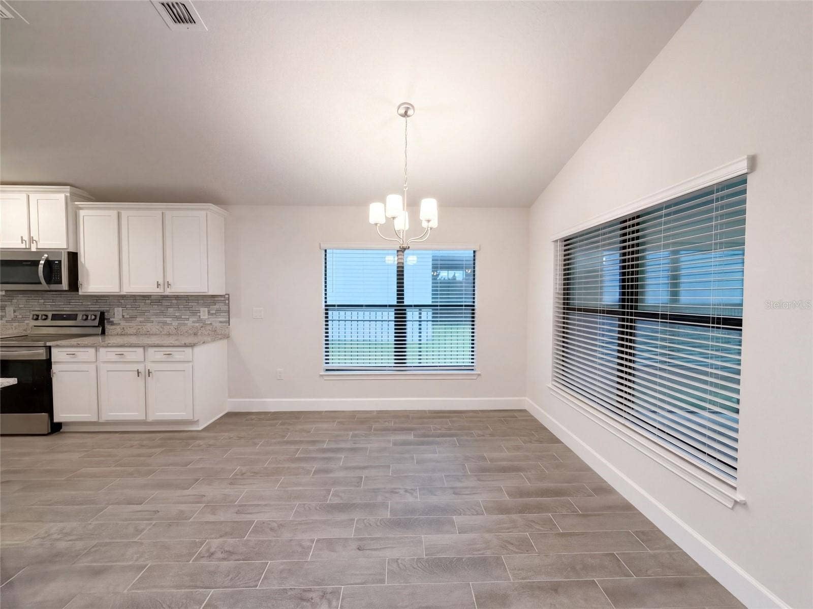 5938 164TH AVENUE E, Parrish, FL 34219 5938 164TH AVENUE E, Parrish, FL 34219