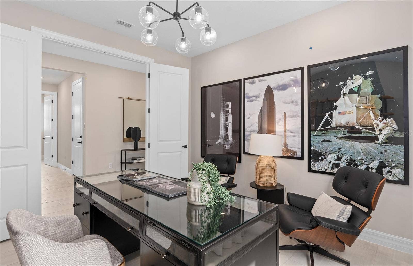 16700 MINT MEADOW ROAD, Orlando, FL 32820 Model Home Design Only. Pictures and furnishings are for illustrative purposes only. Elevations, colors and options may vary. Furniture is for model home staging only.?