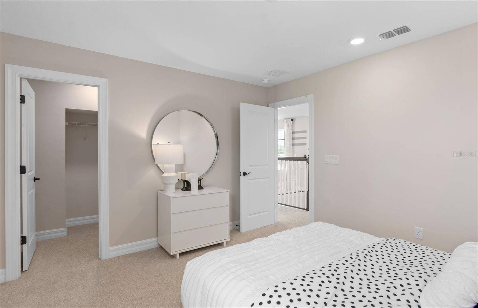 16700 MINT MEADOW ROAD, Orlando, FL 32820 Model Home Design Only. Pictures and furnishings are for illustrative purposes only. Elevations, colors and options may vary. Furniture is for model home staging only.?