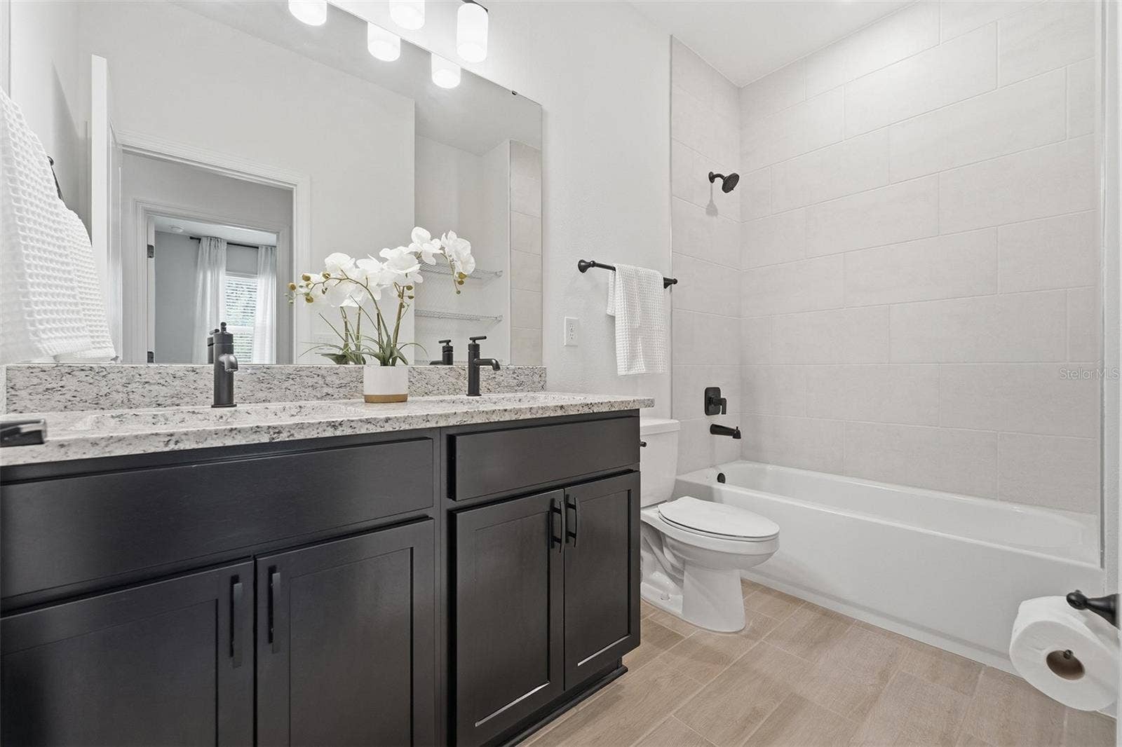 61 LA MANCHA DRIVE, Palm Coast, FL 32164 Bathroom 2