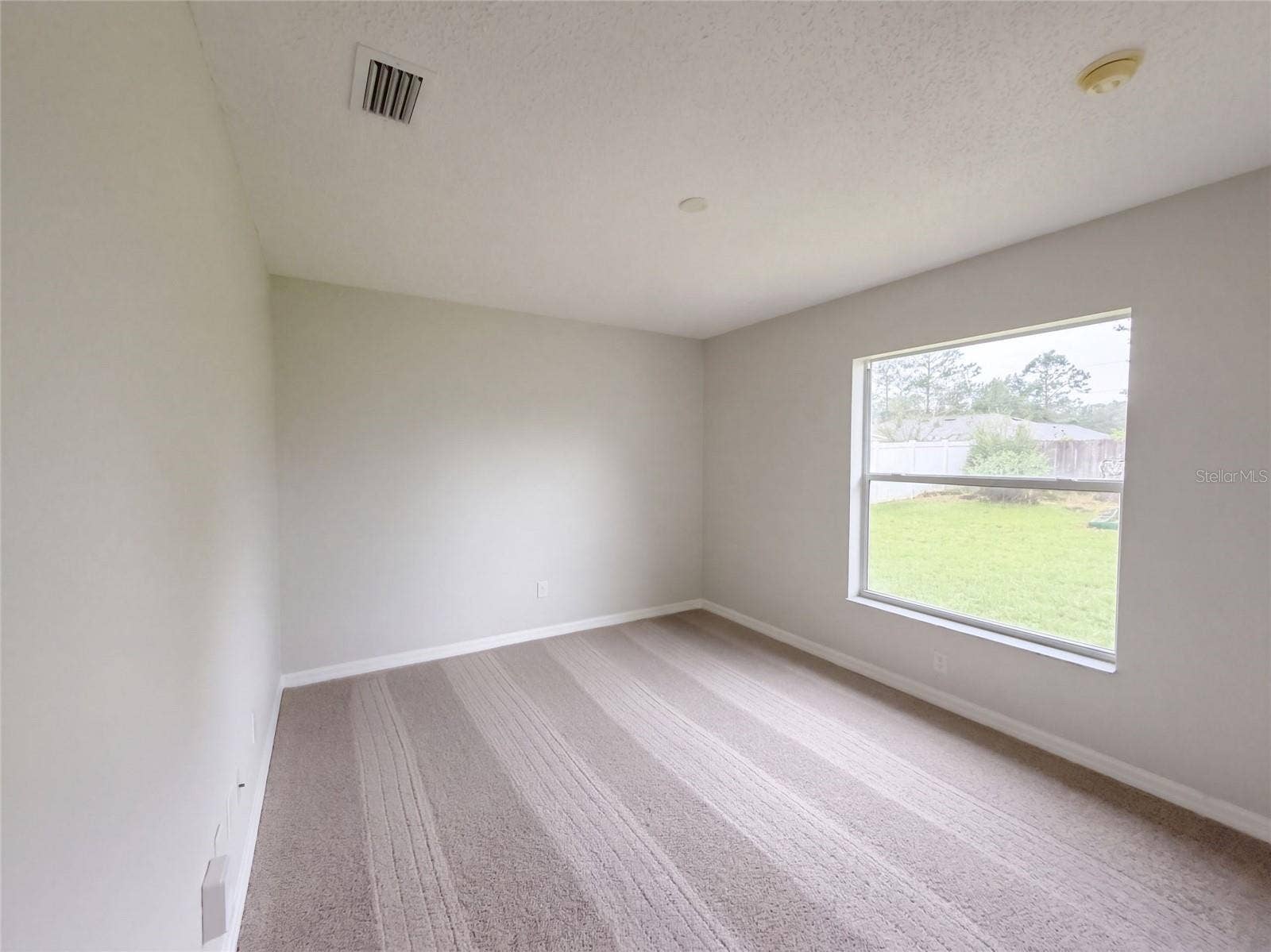 18 ROLLAND LANE, Palm Coast, FL 32164 18 ROLLAND LANE, Palm Coast, FL 32164
