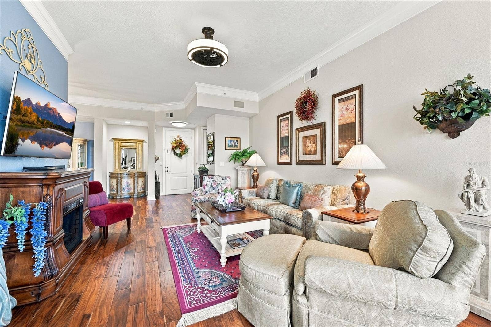 501 MIRASOL CIRCLE, #411, Celebration, FL 34747 Spacious Living Room