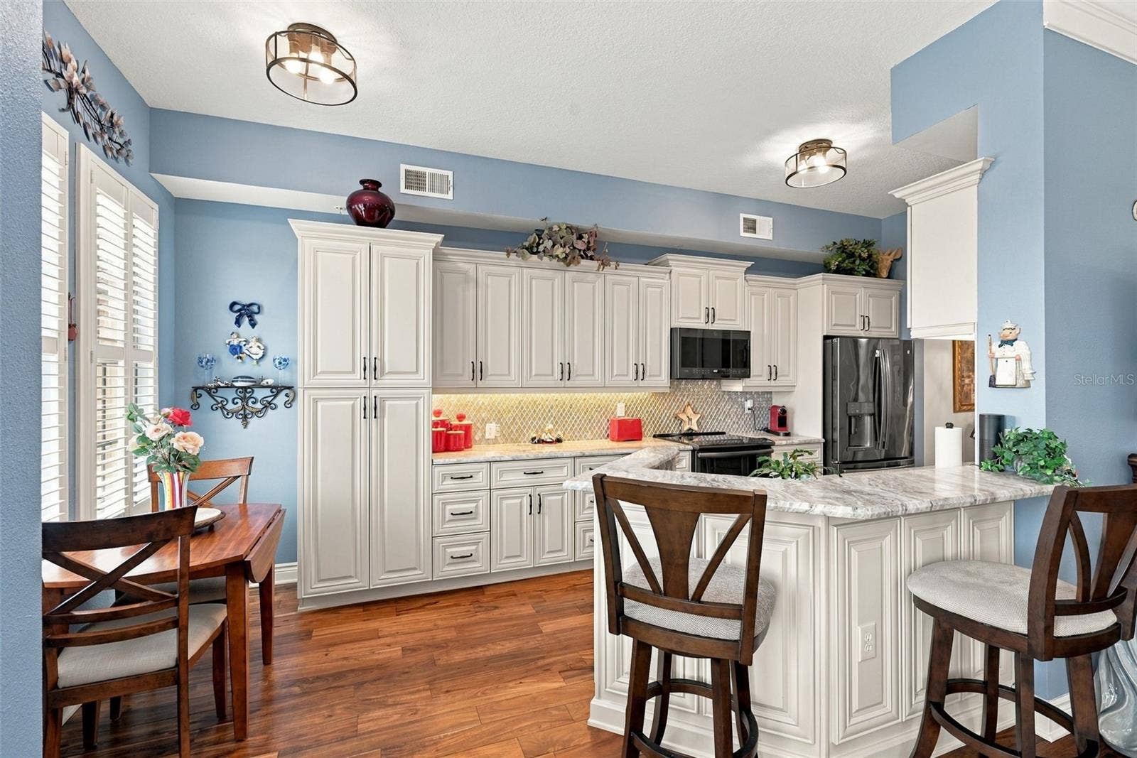 501 MIRASOL CIRCLE, #411, Celebration, FL 34747 Eat-In Designer Kitchen