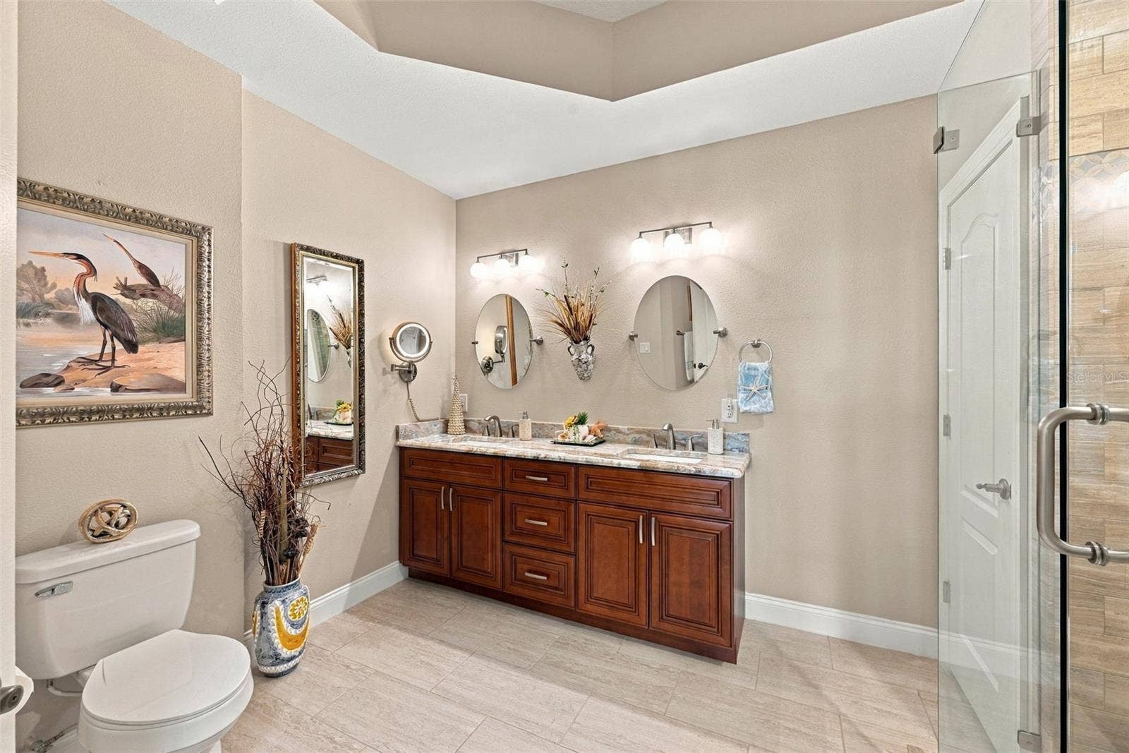 501 MIRASOL CIRCLE, #411, Celebration, FL 34747 Elegant and Upgraded Primary Bath