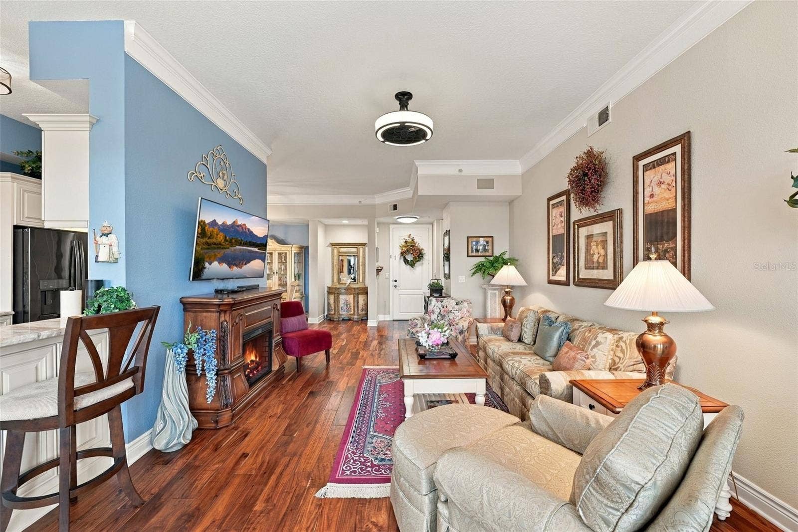 501 MIRASOL CIRCLE, #411, Celebration, FL 34747 Breakfast Bar
