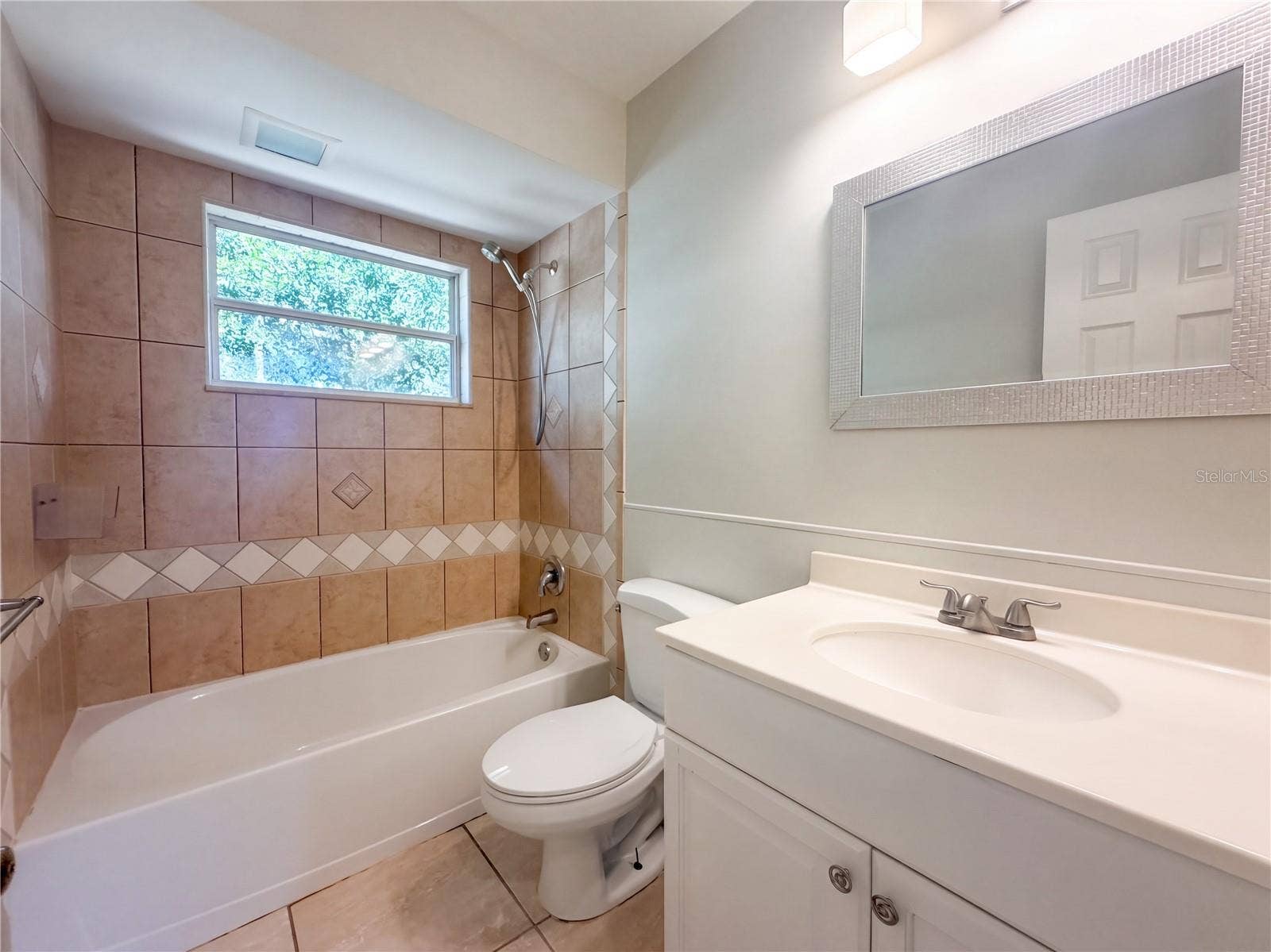 441 RIDGE DRIVE, Sanford, FL 32773 441 RIDGE DRIVE, Sanford, FL 32773