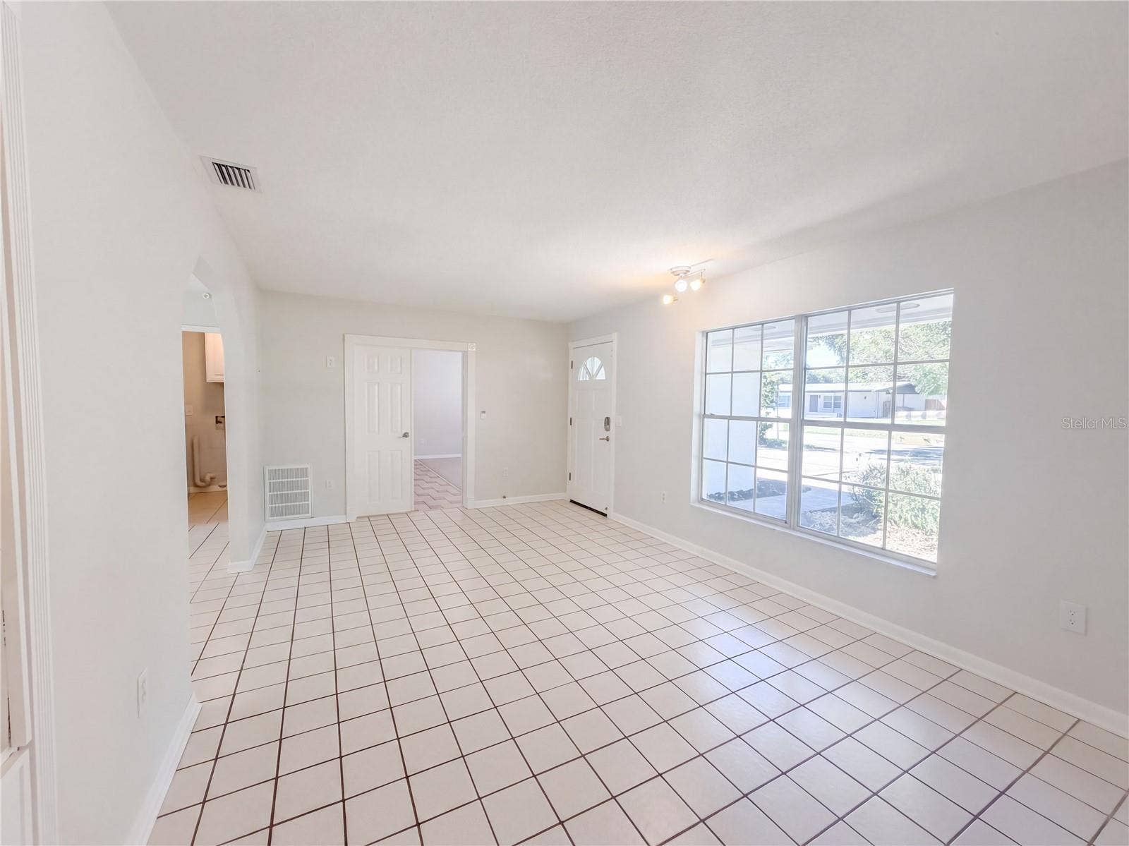 441 RIDGE DRIVE, Sanford, FL 32773 441 RIDGE DRIVE, Sanford, FL 32773