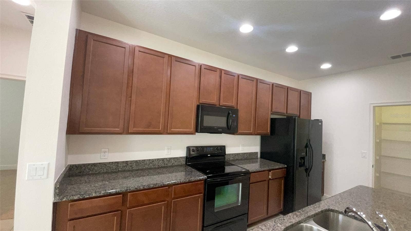 8128 JAILENE DRIVE, Windermere, FL 34786 8128 JAILENE DRIVE, Windermere, FL 34786