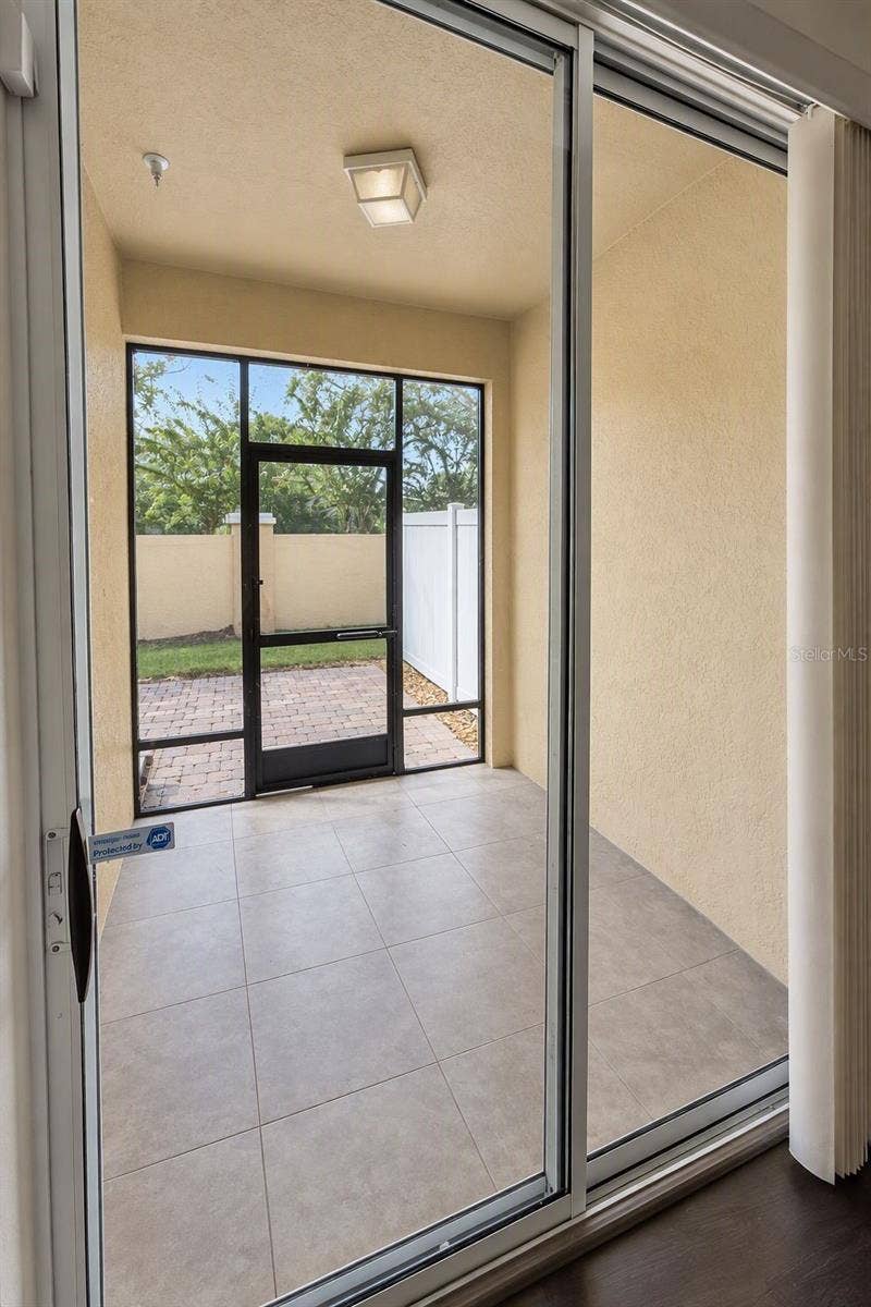 14304 DESERT HAVEN STREET, #3902, Windermere, FL 34786 Screened-In Back Porch