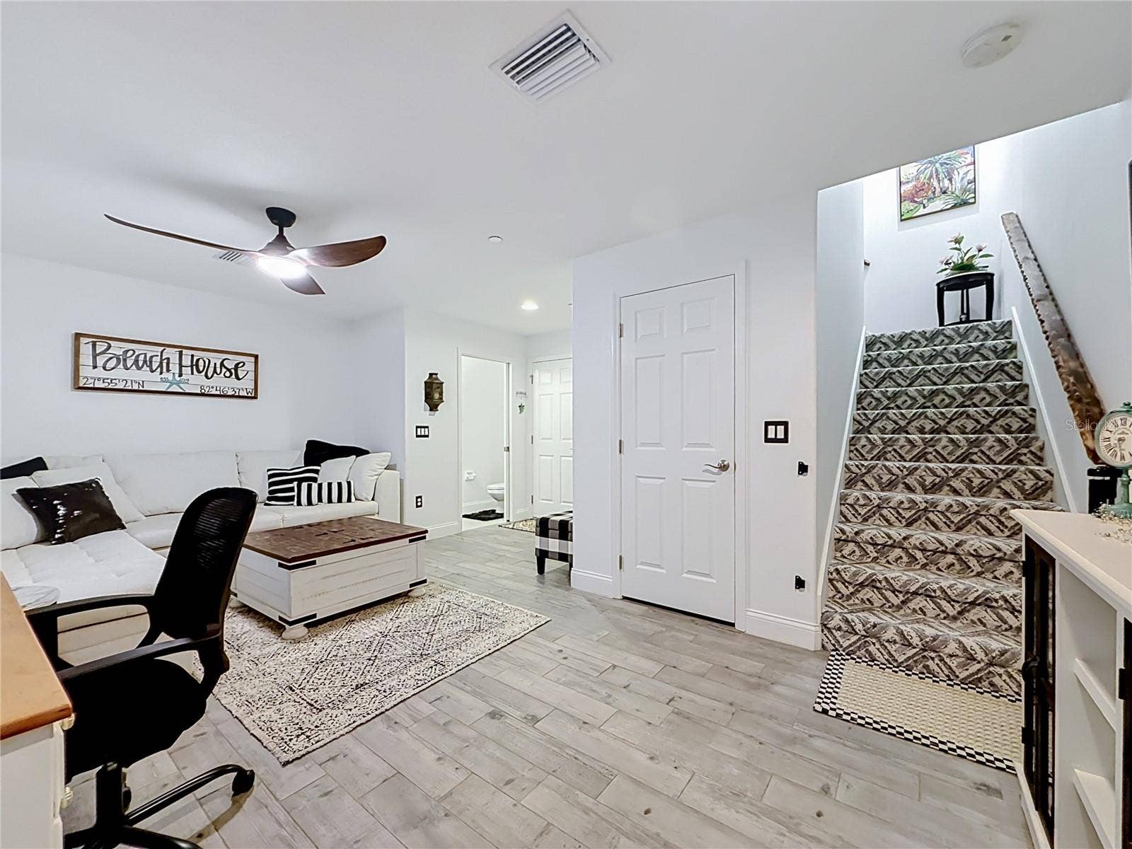 7211 101ST LANE, Seminole, FL 33772 7211 101ST LANE, Seminole, FL 33772