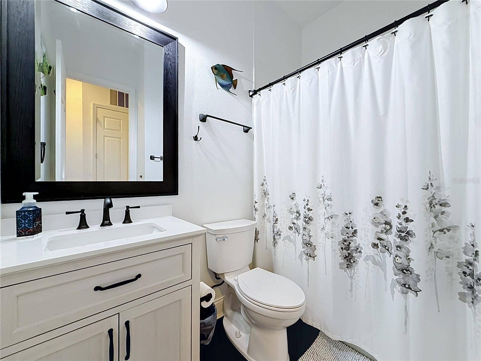 7211 101ST LANE, Seminole, FL 33772 7211 101ST LANE, Seminole, FL 33772