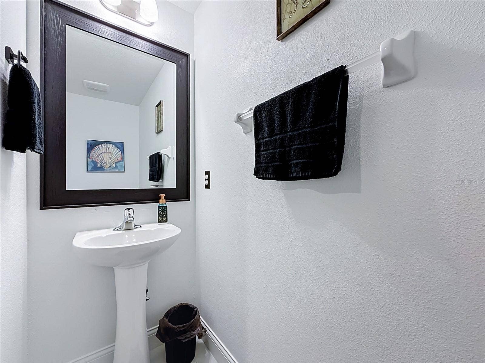 7211 101ST LANE, Seminole, FL 33772 7211 101ST LANE, Seminole, FL 33772