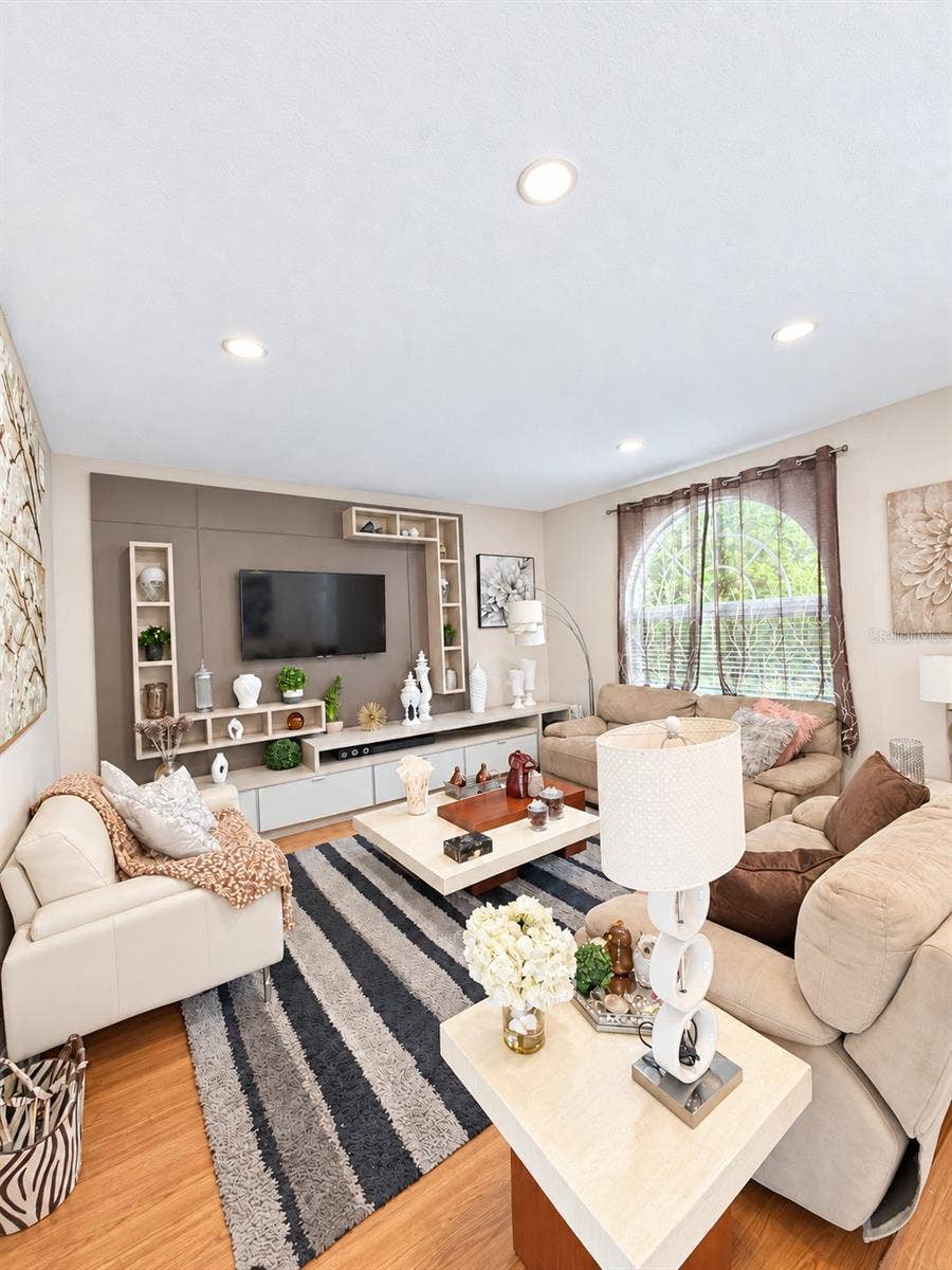 1349 CASTLEPORT ROAD, Winter Garden, FL 34787 1349 CASTLEPORT ROAD, Winter Garden, FL 34787