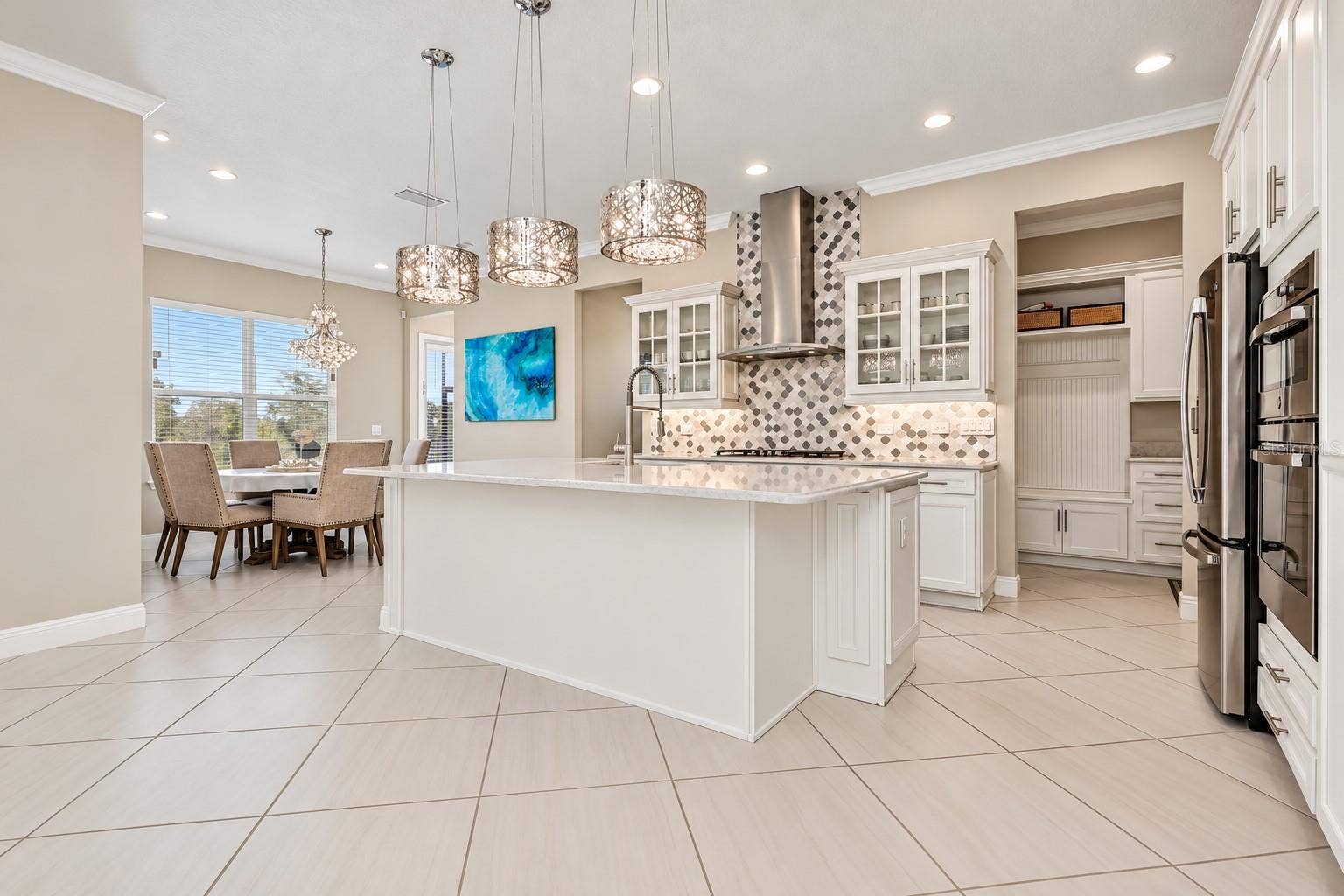 15646 SWEET LEMON WAY, Winter Garden, FL 34787 Everything the home chef could want in a kitchen.