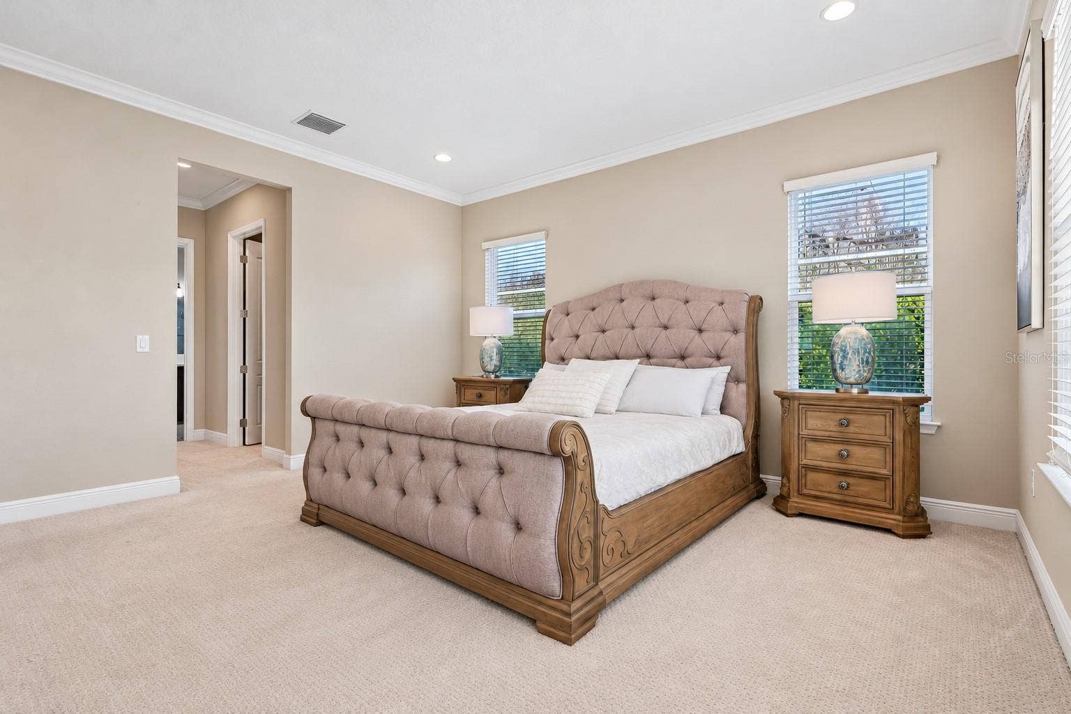 15646 SWEET LEMON WAY, Winter Garden, FL 34787 Spacious primary suite.