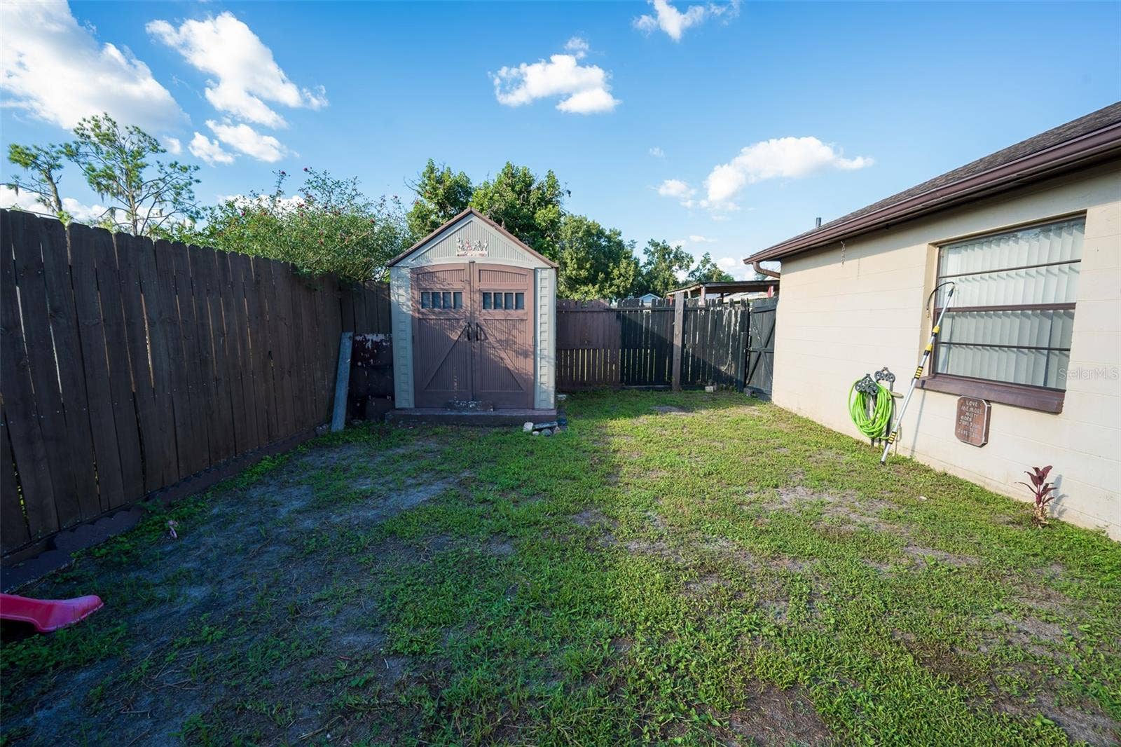 1327 WATERVIEW BOULEVARD E, Lakeland, FL 33801 1327 WATERVIEW BOULEVARD E, Lakeland, FL 33801