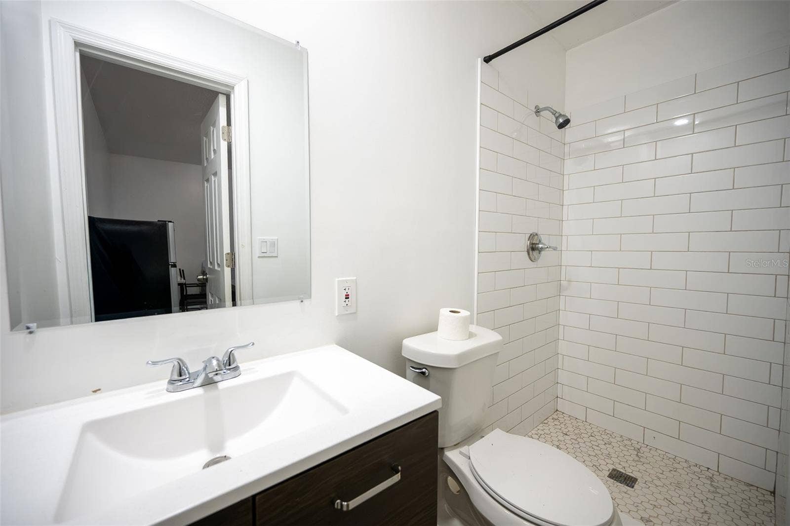 1327 WATERVIEW BOULEVARD E, Lakeland, FL 33801 STUDIO GARAGE