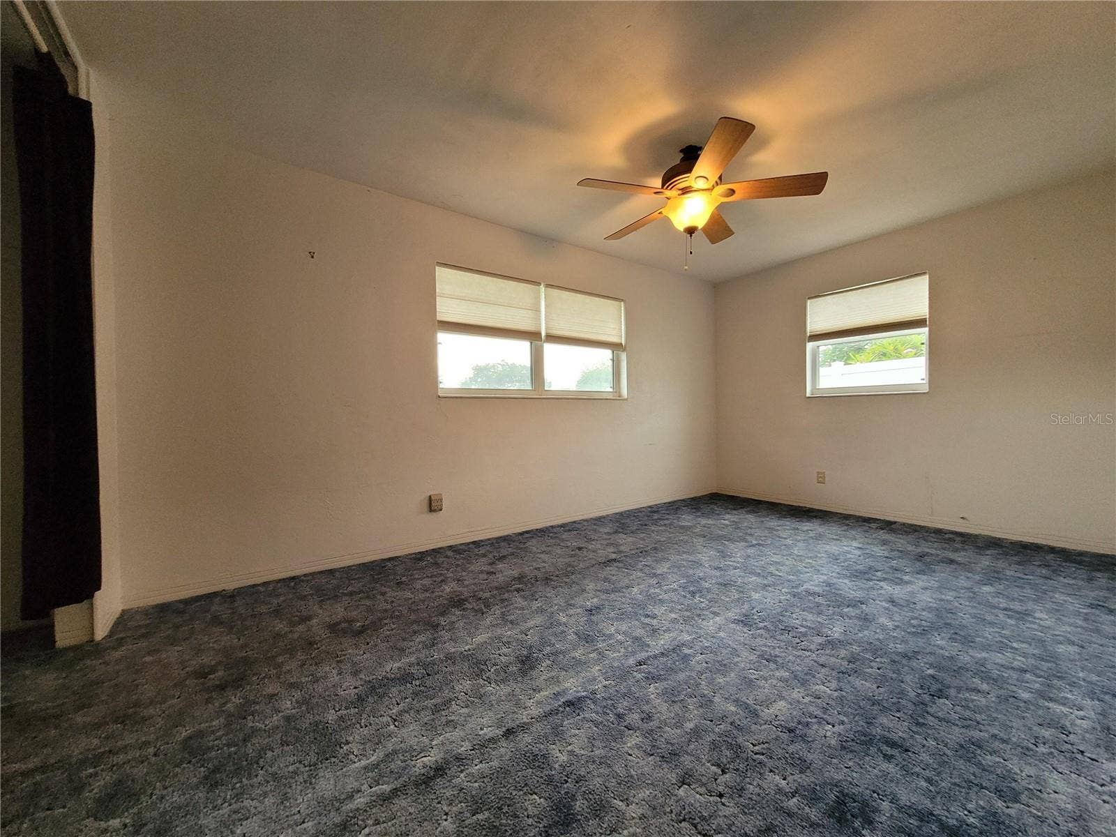 7192 114TH LANE, Seminole, FL 33772 7192 114TH LANE, Seminole, FL 33772