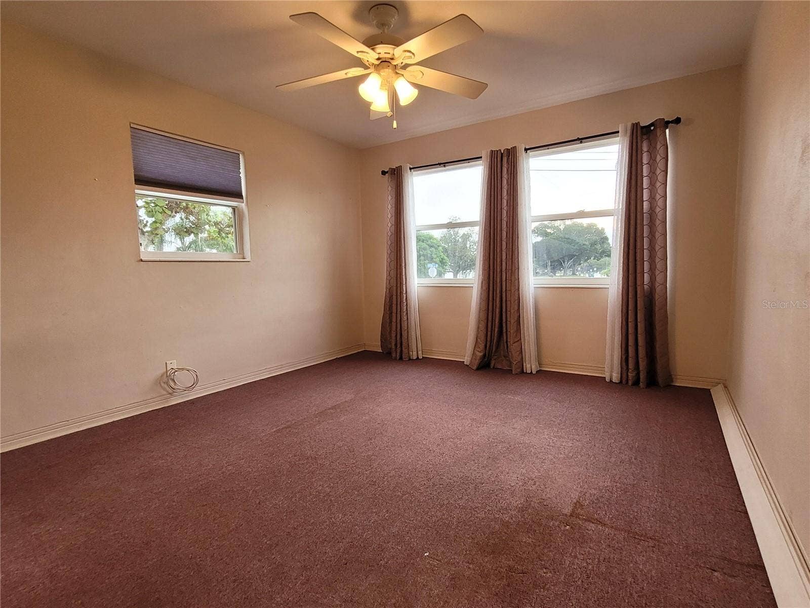 7192 114TH LANE, Seminole, FL 33772 7192 114TH LANE, Seminole, FL 33772