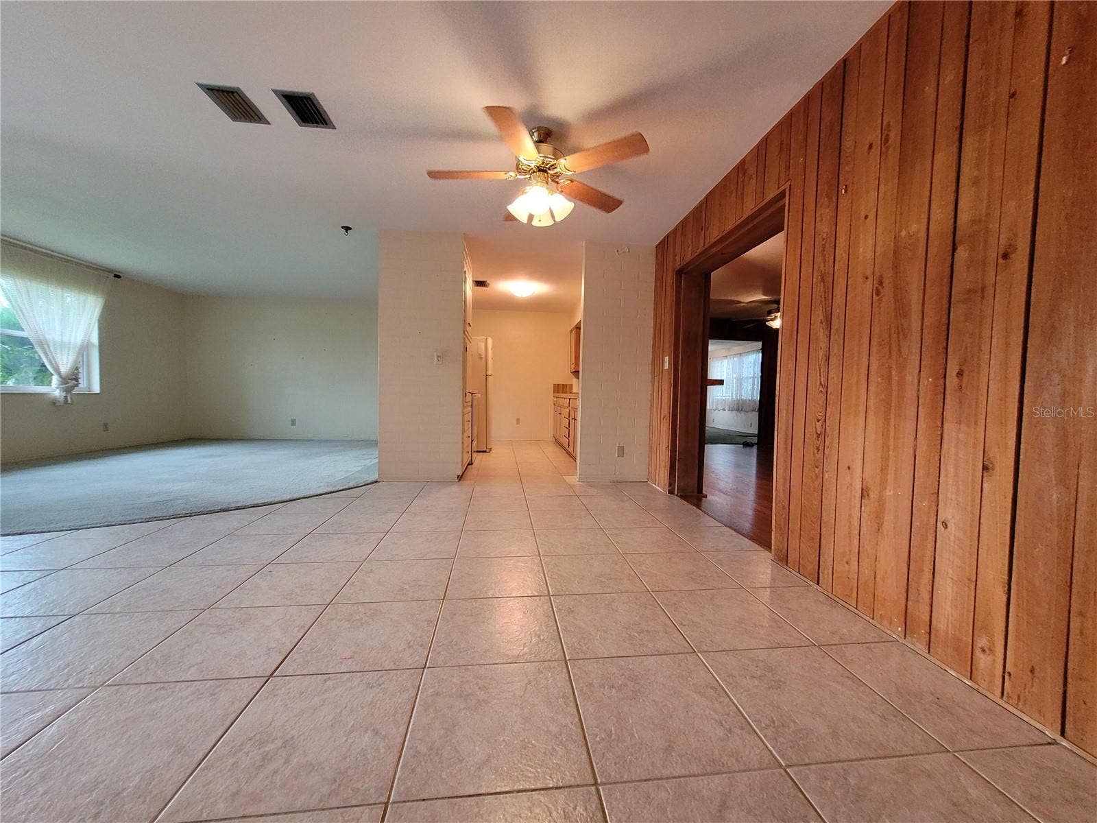7192 114TH LANE, Seminole, FL 33772 7192 114TH LANE, Seminole, FL 33772