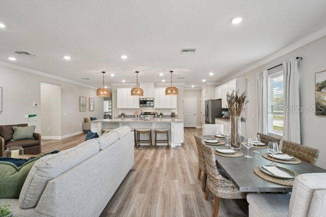 Model home - actual features may vary.