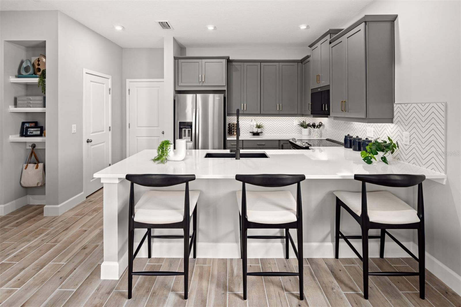 2263 NIGHTSHADE GROVE LANE, Apopka, FL 32712 Gardenia Reserve Catalina II Model Kitchen