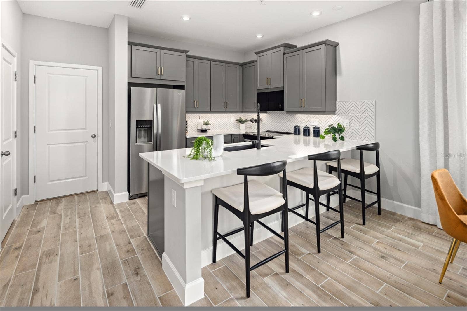 2263 NIGHTSHADE GROVE LANE, Apopka, FL 32712 Gardenia Reserve Catalina II Model Kitchen