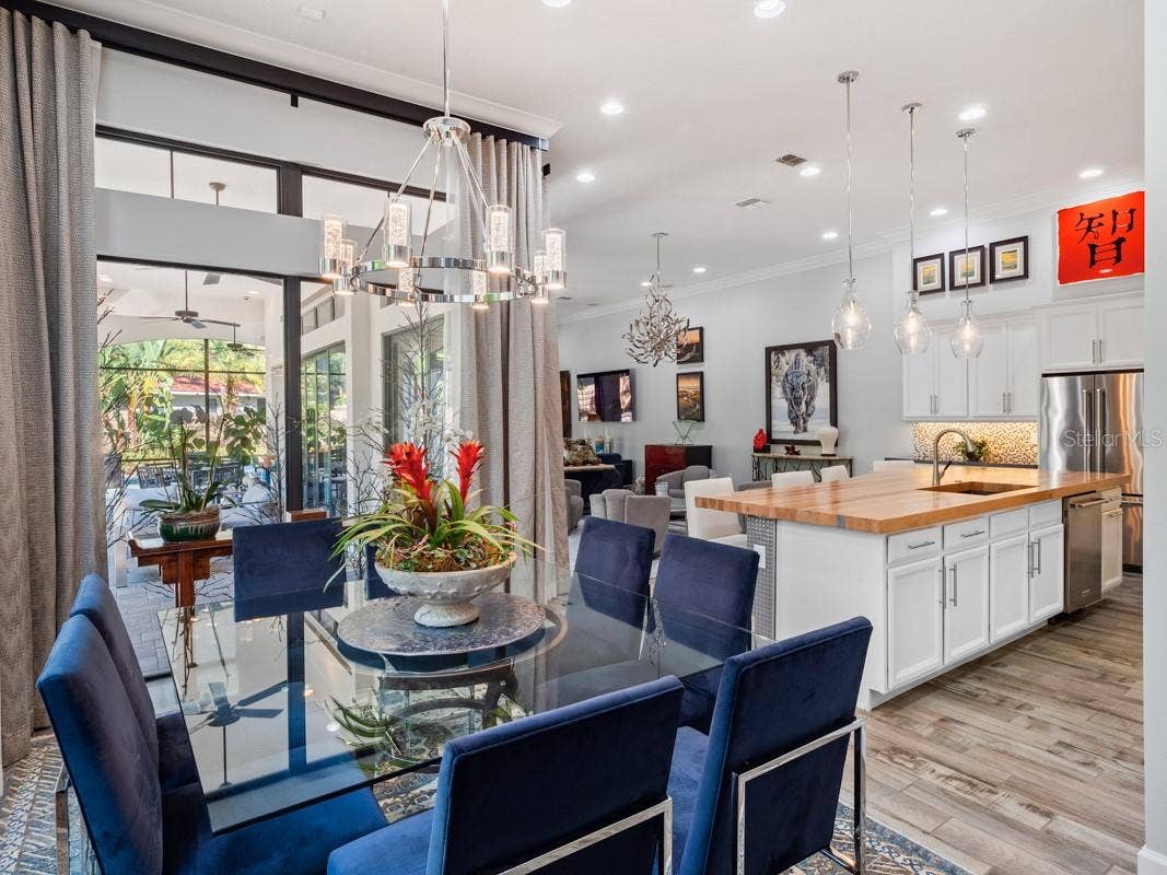 8418 VIA VITTORIA WAY, Orlando, FL 32819