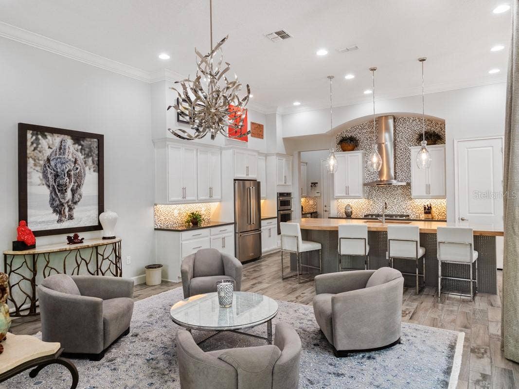 8418 VIA VITTORIA WAY, Orlando, FL 32819