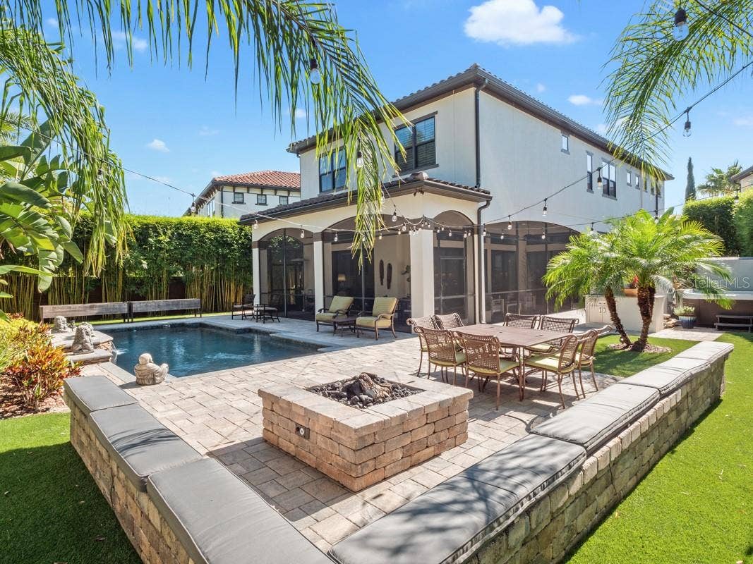 8418 VIA VITTORIA WAY, Orlando, FL 32819