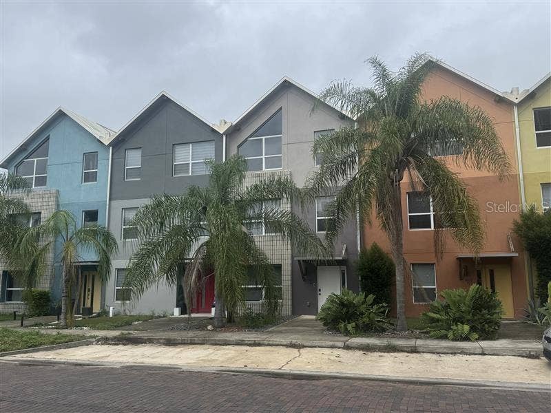 1603 WOODWARD STREET, #18, Orlando, FL 32803 1603 WOODWARD STREET, #18, Orlando, FL 32803