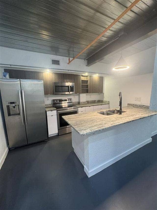1603 WOODWARD STREET, #18, Orlando, FL 32803 1603 WOODWARD STREET, #18, Orlando, FL 32803