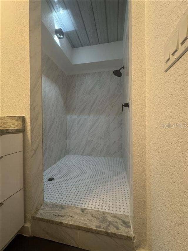 1603 WOODWARD STREET, #18, Orlando, FL 32803 1603 WOODWARD STREET, #18, Orlando, FL 32803
