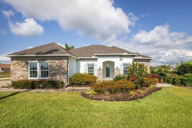 Model home - actual lot & features may vary.