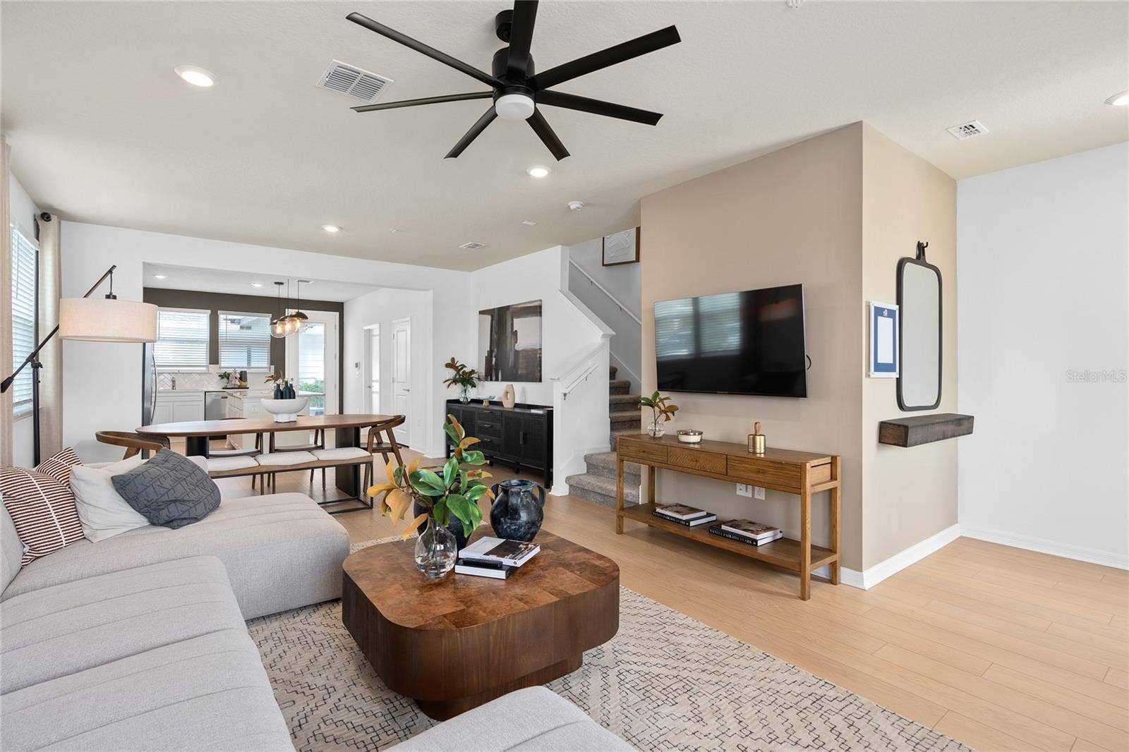 4556 ORCHARD VIEW ALLEY, Clermont, FL 34714 Model Home Design Only. Pictures and furnishings are for illustrative purposes only. Elevations, colors and options may vary. Furniture is for model home staging only.