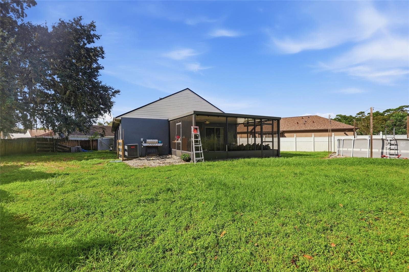 10521 ROCKING A RUN, Orlando, FL 32825