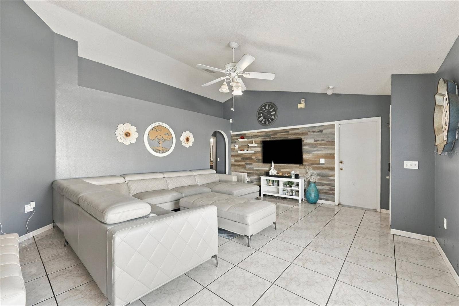 10521 ROCKING A RUN, Orlando, FL 32825