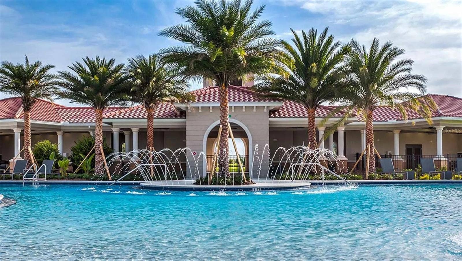 16535 WINDMILL FORGE PASS, Wimauma, FL 33598 Community pool