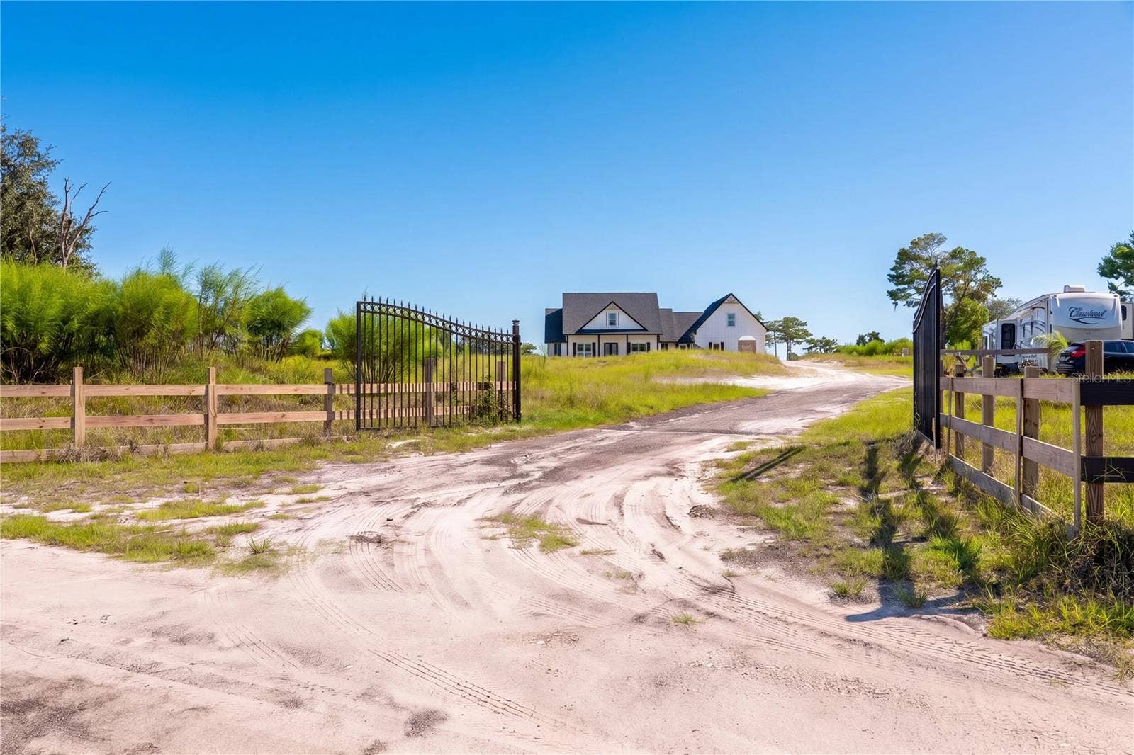 468 BLACK LAKE ROAD, Osteen, FL 32764