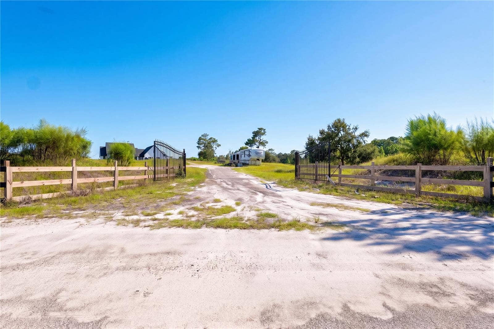 468 BLACK LAKE ROAD, Osteen, FL 32764